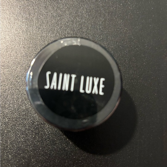 Make Up Lot (Small Makeup Bag with 3 items) - Picture 2 of 9